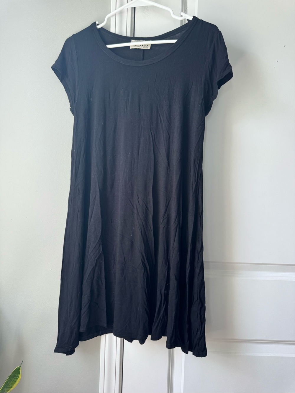 TMG Black short sleeve t shirt dress size large mini